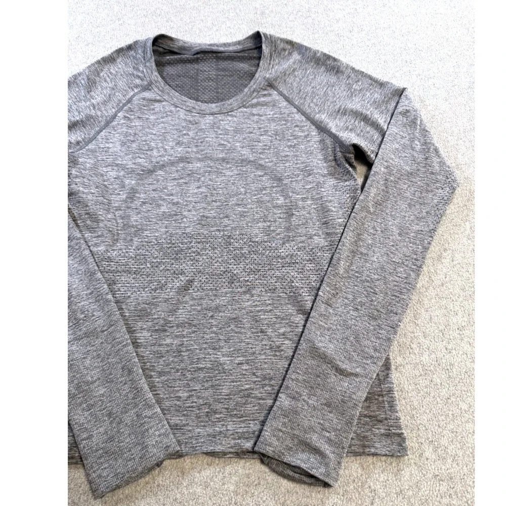 Lululemon Swiftly Tech Long Sleeve 2.0 Womens Size 6 Gray Heathered Athletic Top